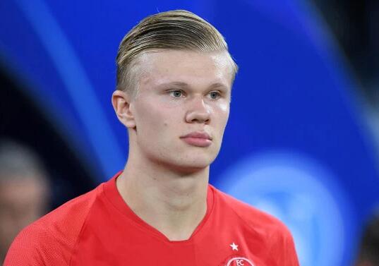 官方：赫伊森、雅克松经纪人巴拉特获2025金童奖最佳经纪人奖（官宣：赫伊森、雅克松经纪人巴拉特当选2025年金童奖最佳经纪人）