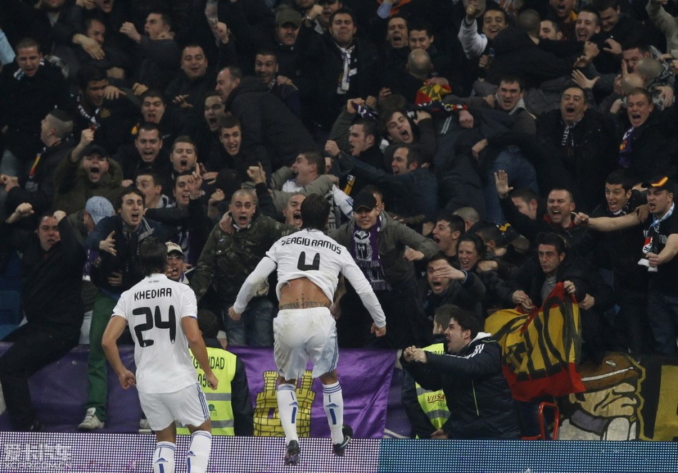 卡恩：如果卡尔延续良好状态，他在德国队站稳脚跟并不难（卡恩称卡尔若保持良好状态，坐稳德国队位置不成问题）